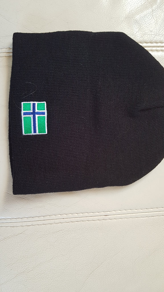 Pull on South Uist beanie in Black